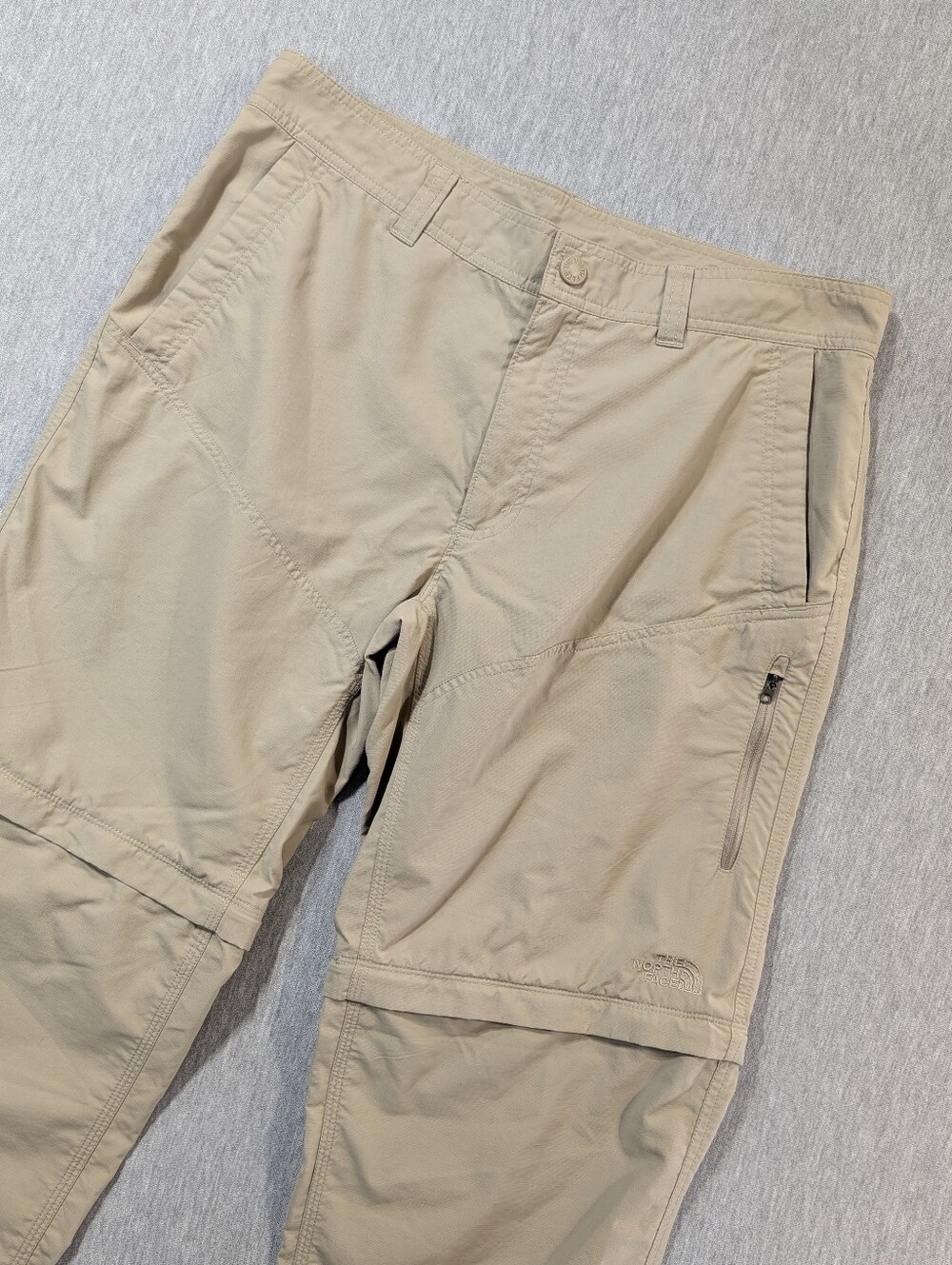 The North Face Convertible Cargo Pants Men's 34 Khaki Hiking Outdoor